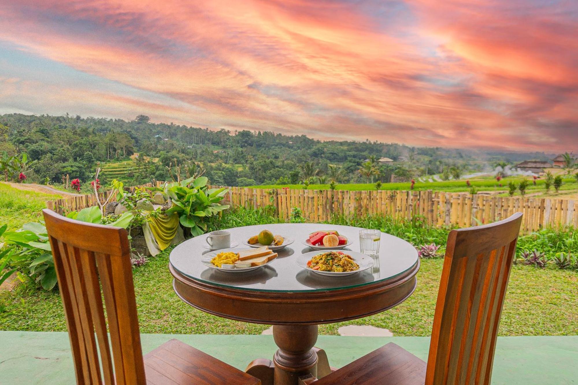 Santya Loka Lodge & Twin Waterfall Jatiluwih Ngoại thất bức ảnh